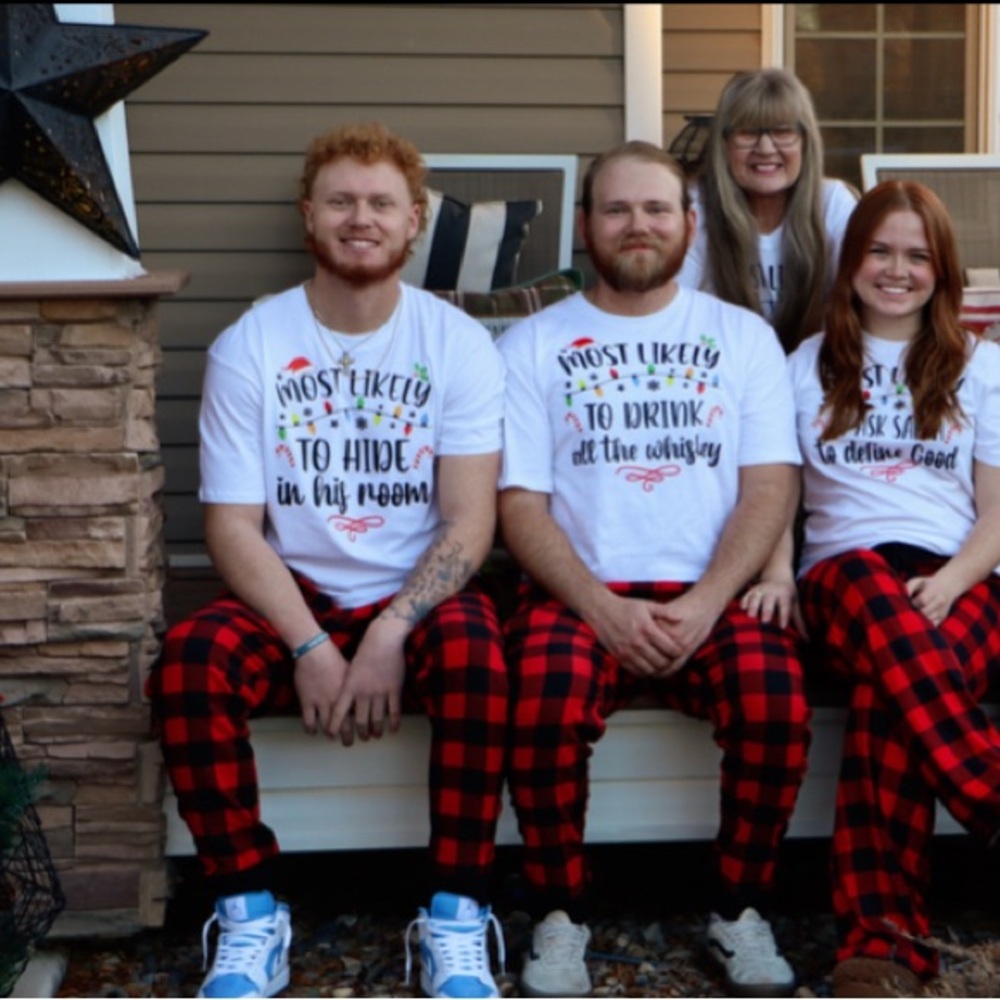 Meet your Posher, Lois